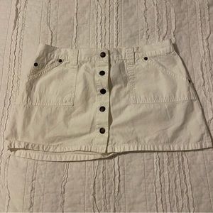 Abercrombie & Fitch white mini skirt